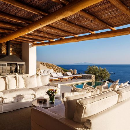V&V Guest House - Luxury Suites Ornos  Exterior foto