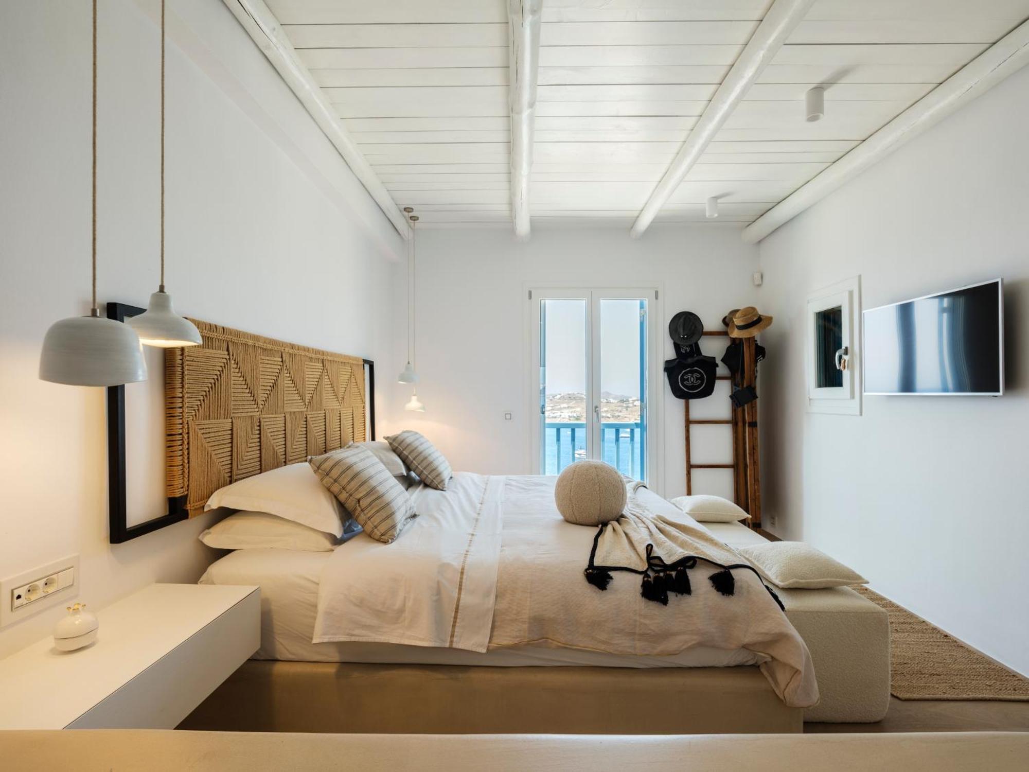 V&V Guest House - Luxury Suites Ornos  Exterior foto