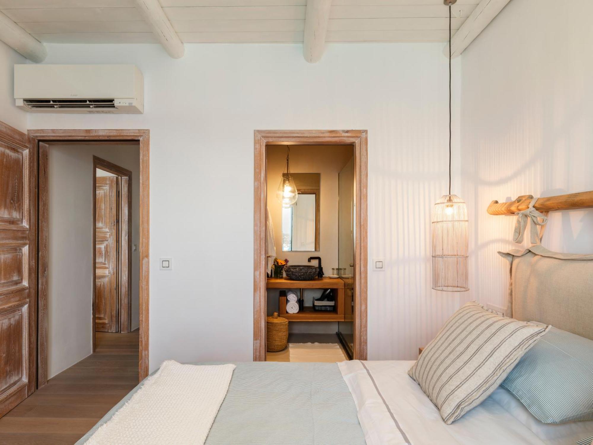 V&V Guest House - Luxury Suites Ornos  Exterior foto