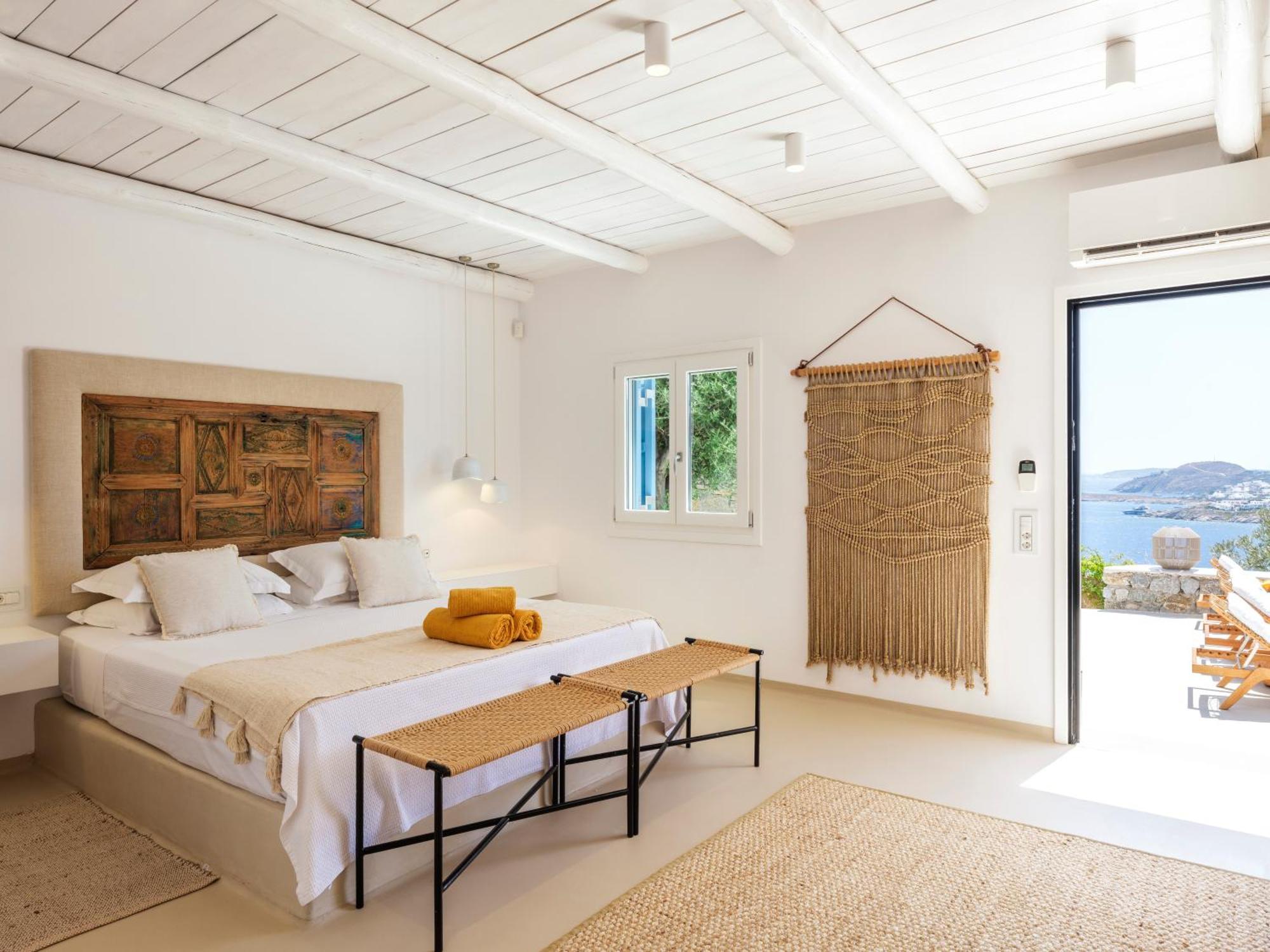 V&V Guest House - Luxury Suites Ornos  Exterior foto