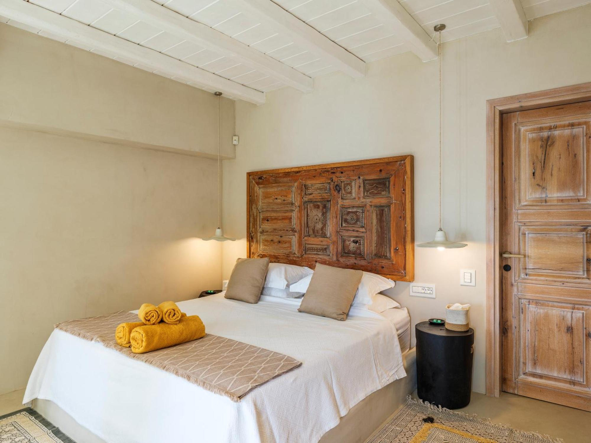 V&V Guest House - Luxury Suites Ornos  Exterior foto